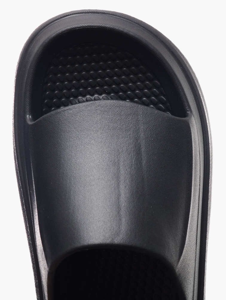 シューズ(男性用) CLUBHAUS My Own SlideSandals - Black MyRunway | Shop Hush Puppies Black Gavin Slip On Slides for Men